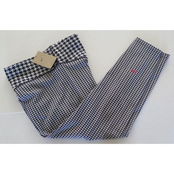 Nike DJ6660 100 Women's Plus Sz 2X White/Black Printed Mid-Rise 7/8 Leggings - Picture 7 of 8